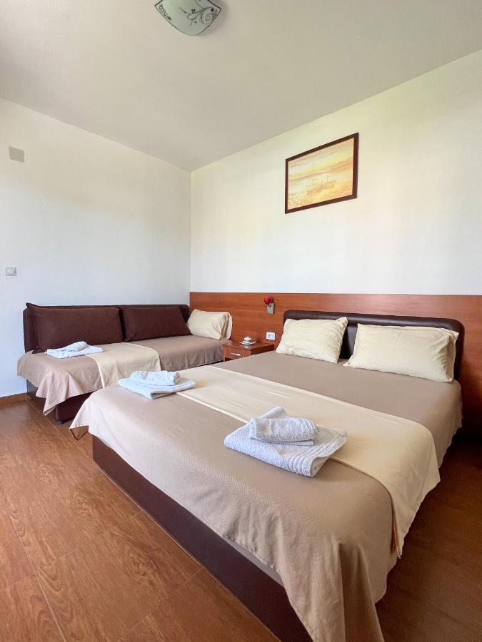 אולסינץ' Apartments Fat E Jet - Pool & Breakfast מראה חיצוני תמונה