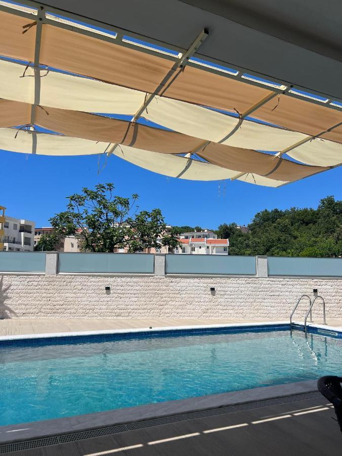 אולסינץ' Apartments Fat E Jet - Pool & Breakfast מראה חיצוני תמונה