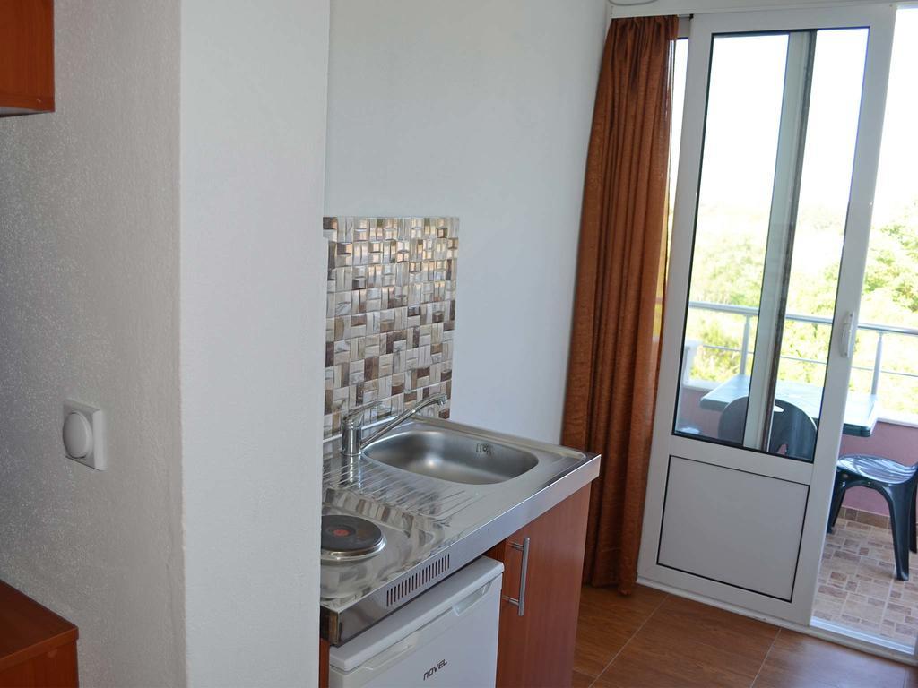 אולסינץ' Apartments Fat E Jet - Pool & Breakfast מראה חיצוני תמונה