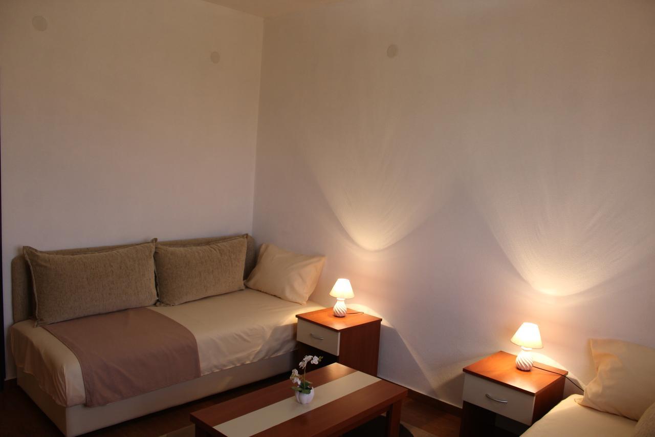 אולסינץ' Apartments Fat E Jet - Pool & Breakfast מראה חיצוני תמונה