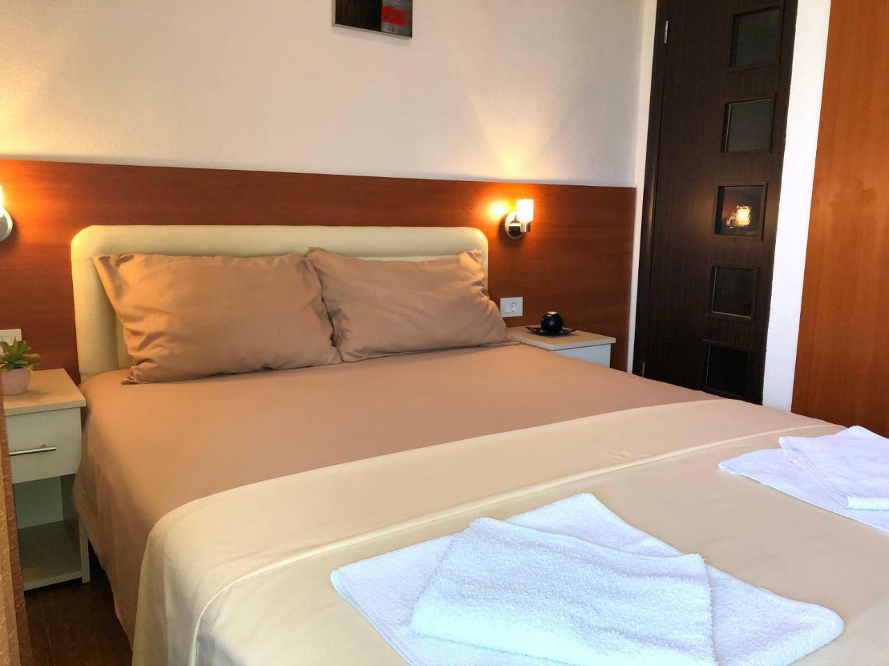אולסינץ' Apartments Fat E Jet - Pool & Breakfast מראה חיצוני תמונה